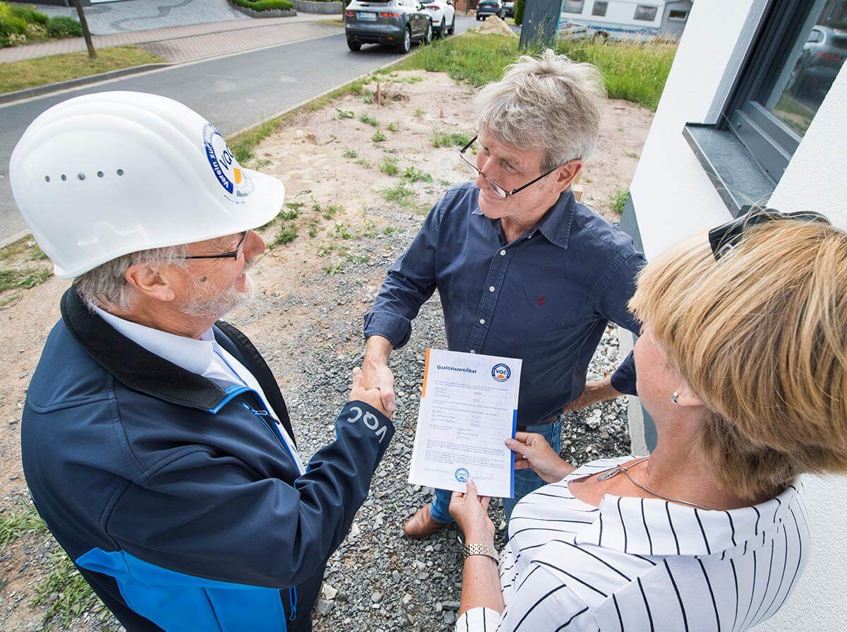 Übergabe Qualitätszertifikat - © VQC