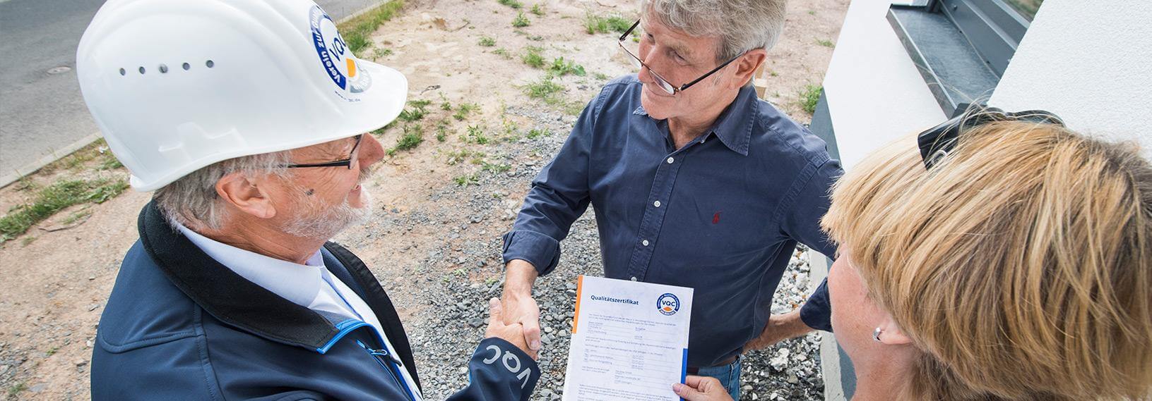 Übergabe Qualitätszertifikat - © VQC
