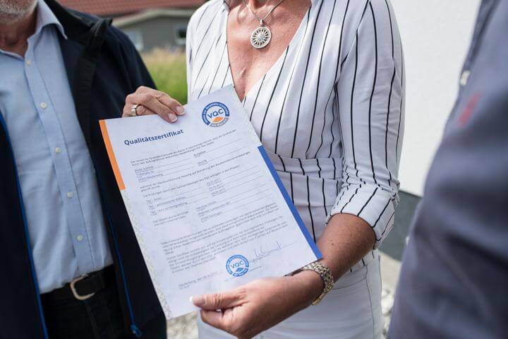 Qualitätszertifikat sichert ab - © VQC - Verein zur Qualitätskontrolle